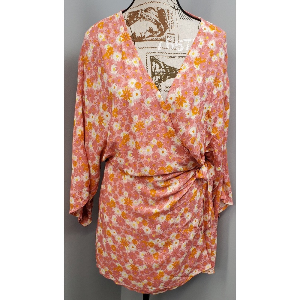 L*SPACE Pfeiffer Wrap Mini Dress Womens Medium Multi Floral Daisy Kimono Sleeve